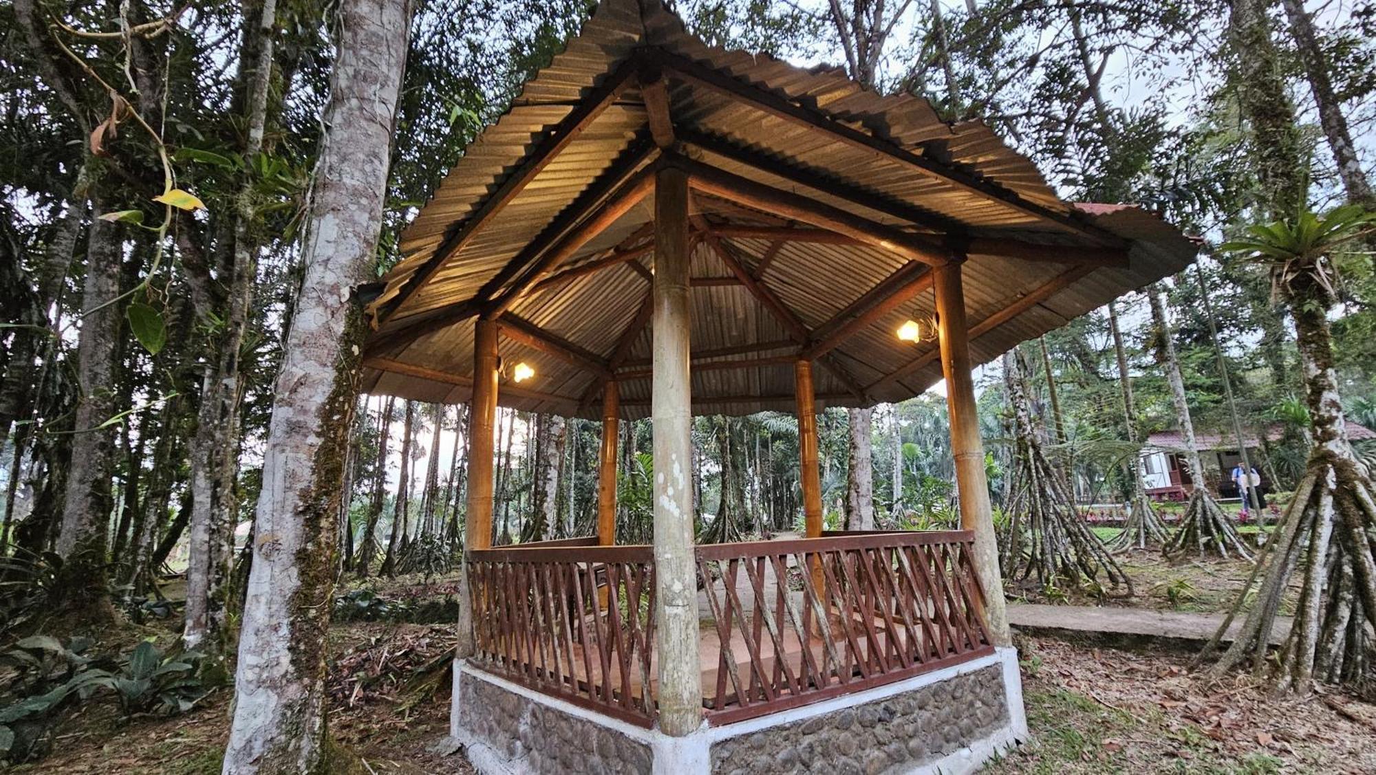 Hosteria Finca El Pigual ปูโย ภายนอก รูปภาพ